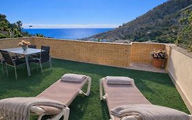 Duplex moderno 3 hab parking, vistas al mar y terraza